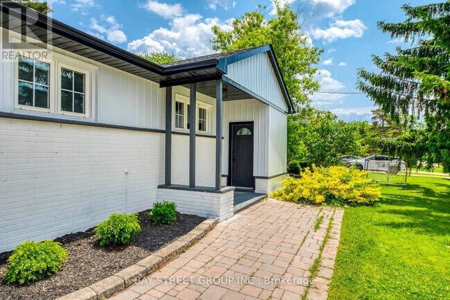 445 Samford Pl in Oakville, ON - Building Photo - Building Photo