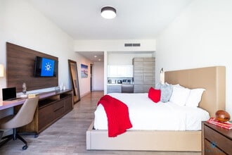 327 Pierce St, Unit SI ID1227258P in Hollywood, FL - Building Photo - Building Photo