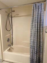 7038 Hillside Rd in Harrisburg, PA - Building Photo - Building Photo