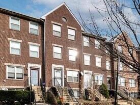 1319 Belmont St NW in Washington, DC - Building Photo