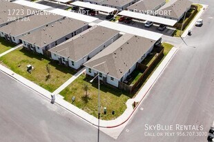 1723 Davenport St in Weslaco, TX - Building Photo