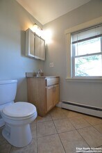 29 Coolidge Hill Rd in Watertown, MA - Foto de edificio - Building Photo