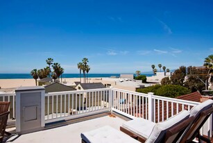 16 Park Ave in Los Angeles, CA - Building Photo