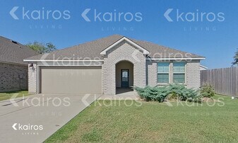 130 Yardley Ct in Lafayette, LA - Building Photo