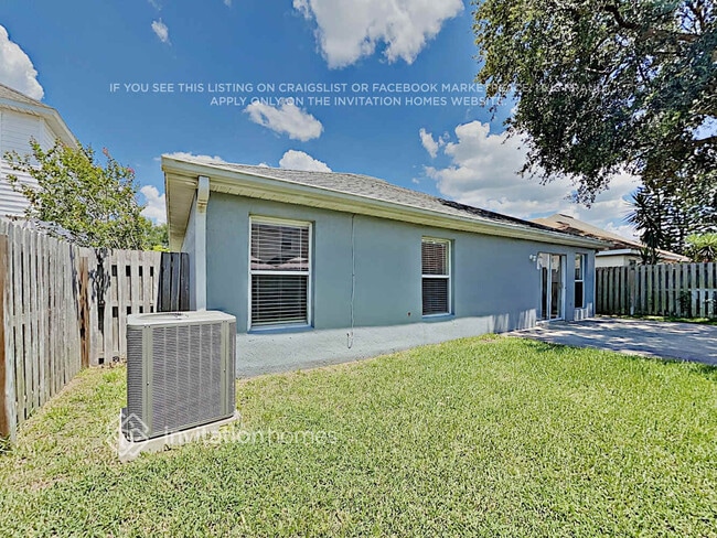 property at 3564 Moss Pointe Pl