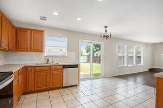 4225 Silverwood Trail in Fort Worth, TX - Building Photo - Building Photo