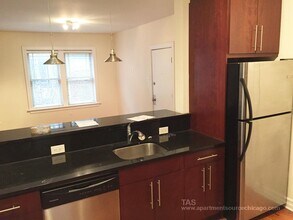 3814 N Sheffield Ave in Chicago, IL - Building Photo - Building Photo