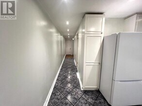 106 Brandon Ave in Toronto, ON - Building Photo - Building Photo