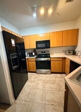 1221 cypress st in Orlando, FL - Foto de edificio - Building Photo