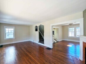 1497 Lauderdale Ave in Lakewood, OH - Building Photo - Building Photo