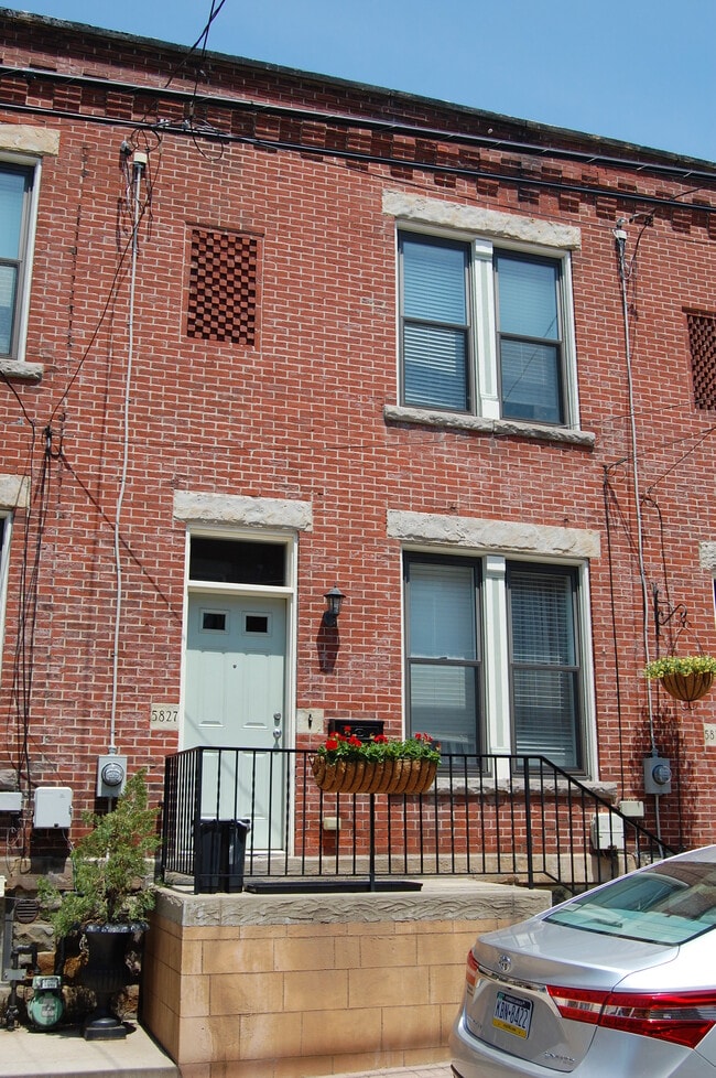 property at 5827 Pierce St