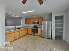 11903 W Cabrillo Dr in Arizona City, AZ - Building Photo - Building Photo