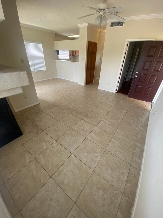 7900 Bissonnet St in Houston, TX - Building Photo - Building Photo
