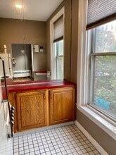 387 Marlborough St, Unit 4 in Boston, MA - Foto de edificio - Building Photo