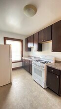 4451 W Dickens Ave, Unit 2 in Chicago, IL - Foto de edificio - Building Photo