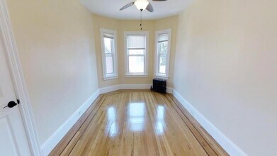 42 Gorham St in Somerville, MA - Building Photo - Building Photo