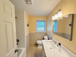 492 Basket Rd in Webster, NY - Building Photo - Building Photo