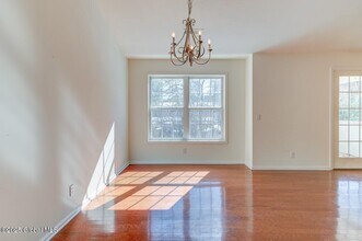 5 Heritage Way in Gansevoort, NY - Building Photo - Building Photo