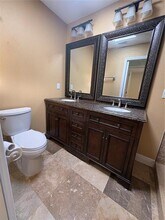 218 Lewis Blvd SE in St. Petersburg, FL - Building Photo - Building Photo