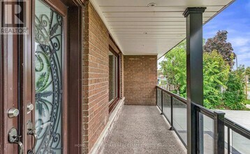 3716 Teeswater Rd in Mississauga, ON - Building Photo - Building Photo