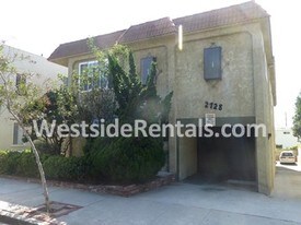 2728 3rd St, Unit Third Street in Santa Monica, CA - Building Photo