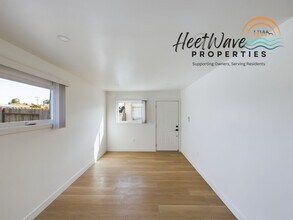 3284 Luna Ave-Unit -#3286 in San Diego, CA - Building Photo - Building Photo