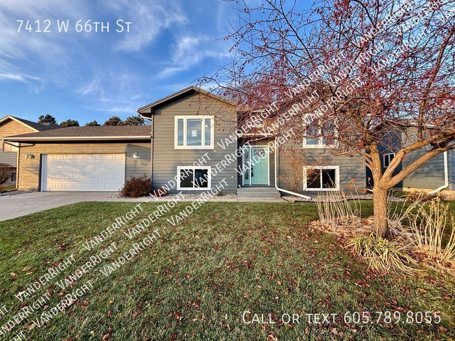 7412 W 66th St in Sioux Falls, SD - Building Photo