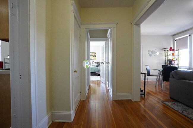 1638 Commonwealth Ave