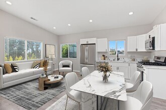 5042 54th St in San Diego, CA - Building Photo - Building Photo