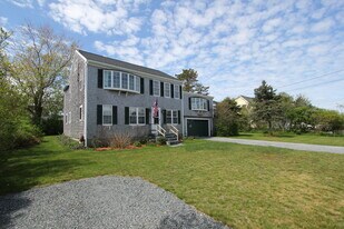 36 Wood Ave in Sandwich, MA - Building Photo