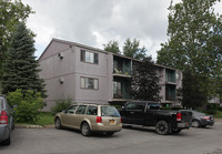 Hillside Garden Apartments in New Hartford, NY - Foto de edificio - Building Photo