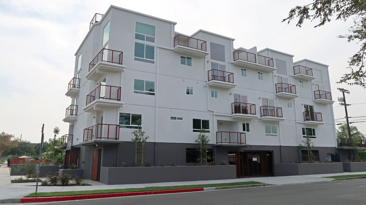 5455 Inglewood Blvd in Culver City, CA - Building Photo