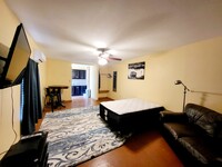 1546 Locust St, Unit B photo'