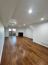900 S Weatherred Dr in Richardson, TX - Building Photo - Building Photo
