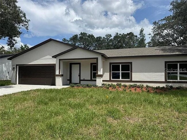 property at 2007 W Hampshire Blvd