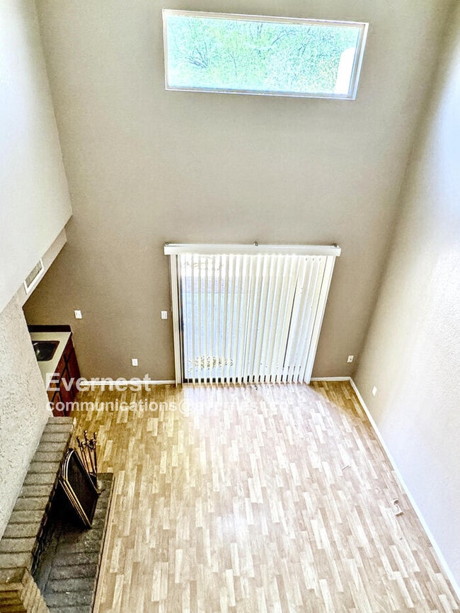 2457 N Ironwood Ridge Dr in Tucson, AZ - Building Photo - Building Photo