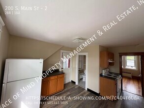 200 S Main St in Bellingham, MA - Building Photo - Building Photo