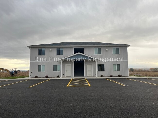 property at 6322 N Freedom Rd
