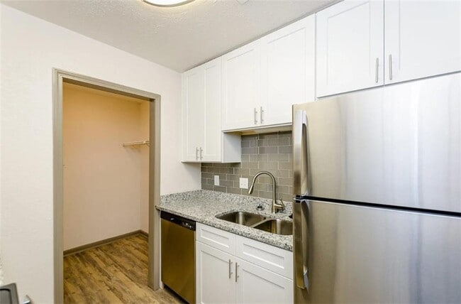 730 Franklin Gateway SE in Marietta, GA - Building Photo - Building Photo