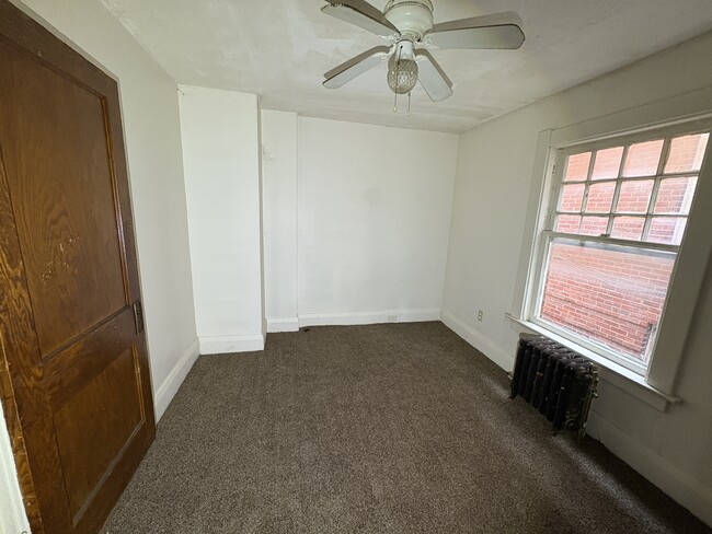 Machen St Apartments in Toledo, OH - Foto de edificio - Building Photo