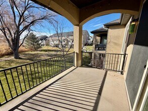 2001 W Golden Pond Way in Orem, UT - Building Photo - Building Photo