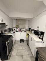 3760 Ave Saint-Kevin in Montréal, QC - Building Photo