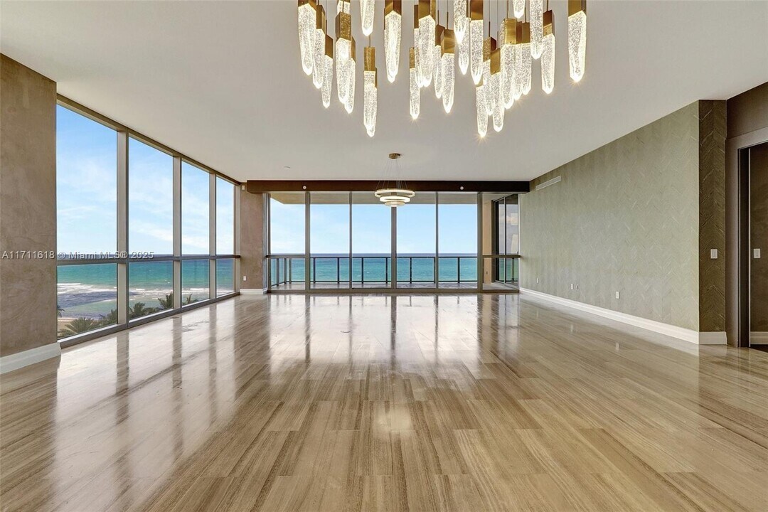 17749 Collins Ave in Sunny Isles Beach, FL - Building Photo