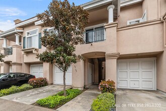 7254 Shoreline Dr in San Diego, CA - Building Photo - Building Photo