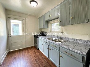 2244 Atlantic Ave in Long Beach, CA - Building Photo - Building Photo