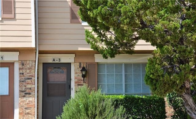 property at 2400 Jupiter Rd