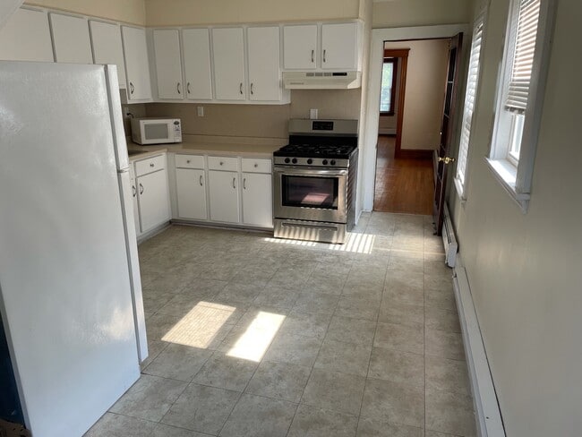 20 Presentation Rd, Unit 2