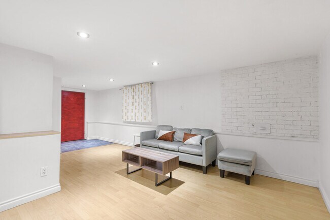 2580 Trafalgar St in Vancouver, BC - Building Photo - Building Photo