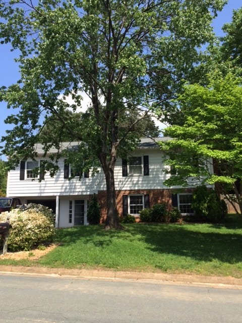 property at 2710 Brookmere Rd