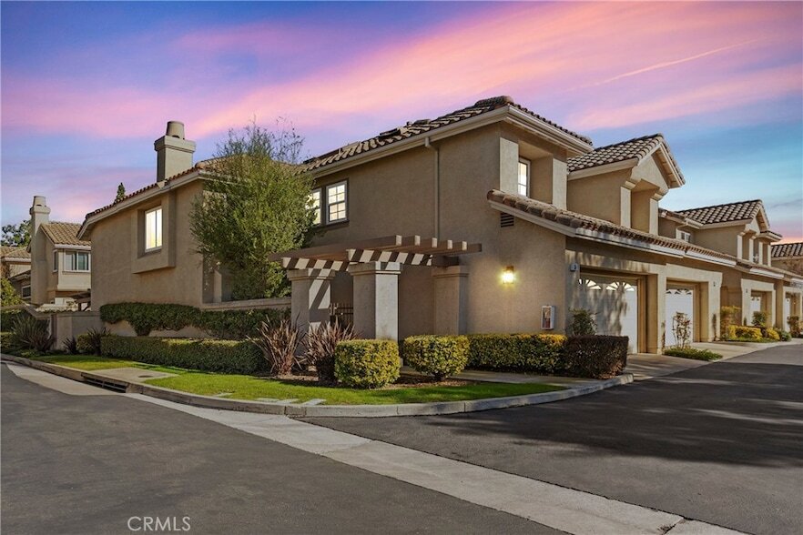 134 Encantado Canyon in Rancho Santa Margarita, CA - Foto de edificio